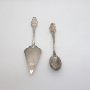 Christmas Utensils -Snowman Cake Knife & Santa Serving Spoon